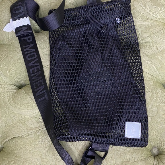 Free People Free Movement Mini Mesh Sling Bag Black NEW Double Bags NWT - Picture 1 of 8